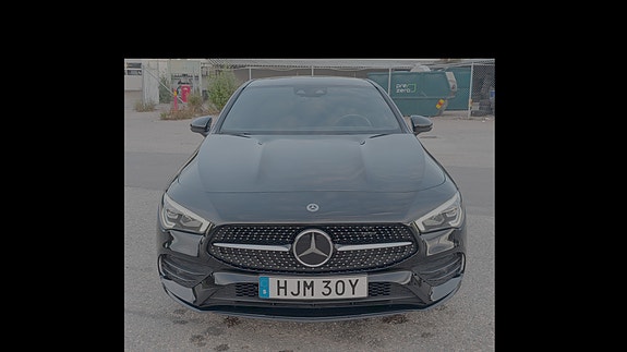 Mercedes-Benz CLA250 e 7 of 8