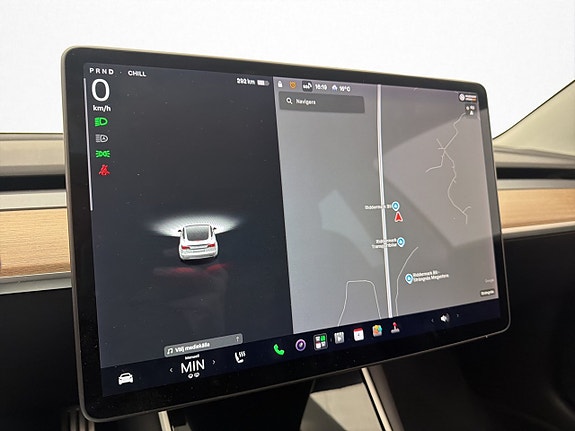 Tesla Model 3 18 of 30