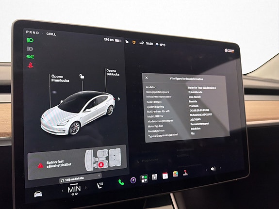 Tesla Model 3 16 of 30