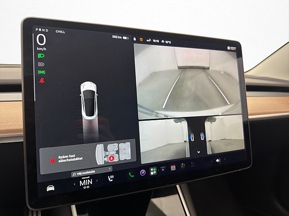 Tesla Model 3 17 of 30