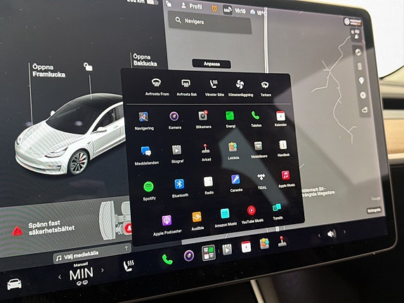 Tesla Model 3 19 of 30