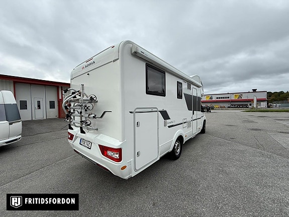 Adria Coral XL A 670 SL 3 of 16