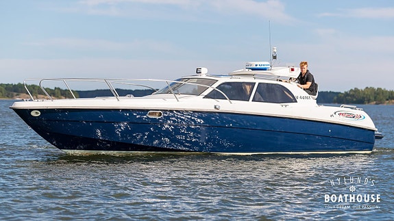 Masmar 33 | Volvo Penta D6-350A-B 13 of 30