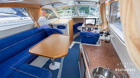 Masmar 33 | Volvo Penta D6-350A-B 25 of 30