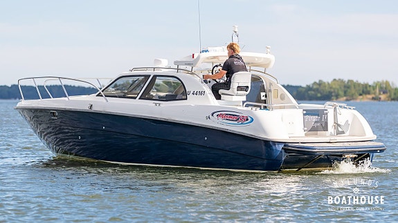 Masmar 33 | Volvo Penta D6-350A-B 9 of 30
