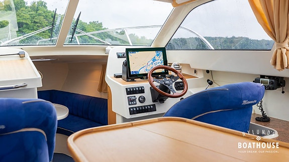 Masmar 33 | Volvo Penta D6-350A-B 29 of 30