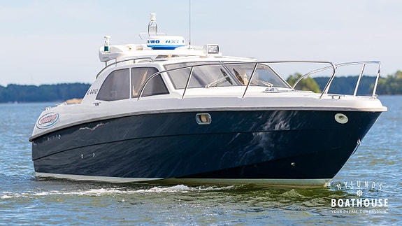 Masmar 33 | Volvo Penta D6-350A-B 16 of 30
