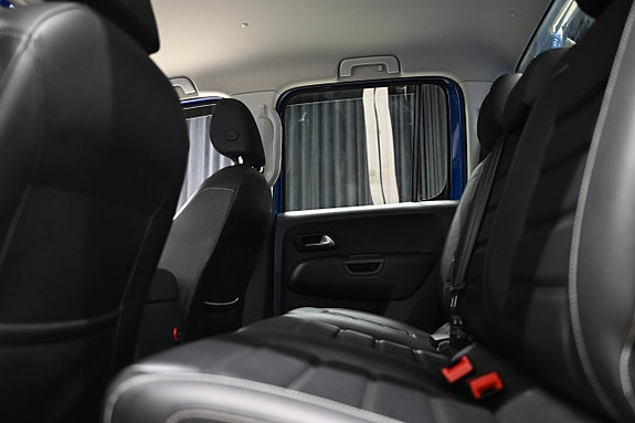 Volkswagen Amarok 28 of 30