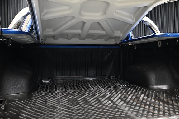 Volkswagen Amarok 12 of 30