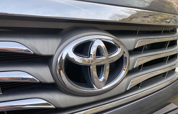 Toyota RAV4 11 of 19