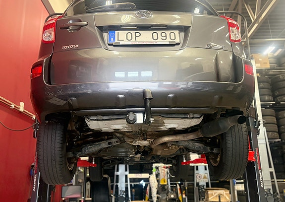 Toyota RAV4 15 of 19