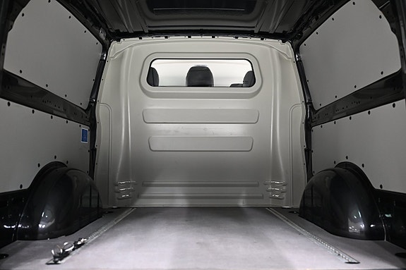 Mercedes-Benz Vito 119 12 of 30