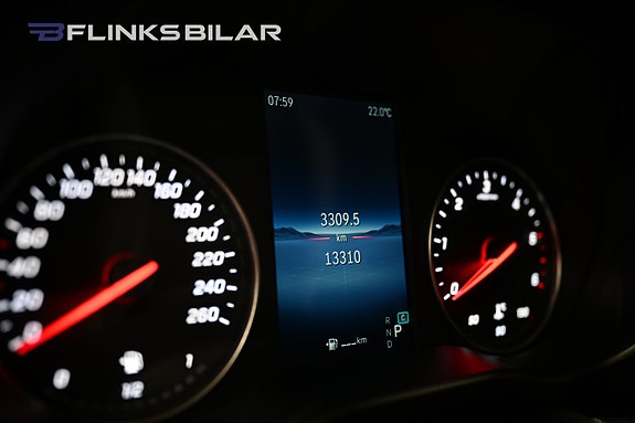 Mercedes-Benz Vito 119 18 of 30