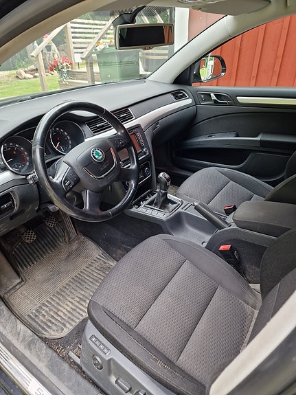 Skoda Superb 5 of 7