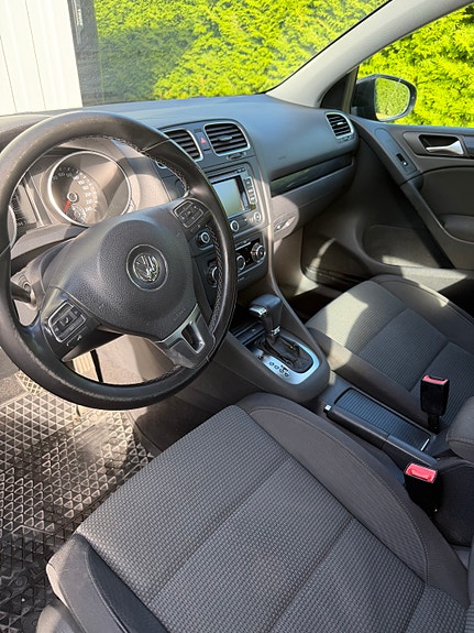 Volkswagen Golf VI 6 of 7