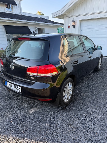 Volkswagen Golf VI 3 of 7