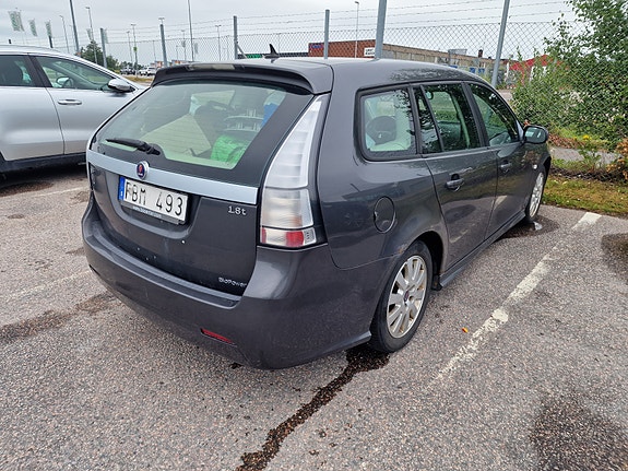 Saab 9-3 4 of 6