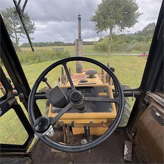 Ford 655 26 of 30