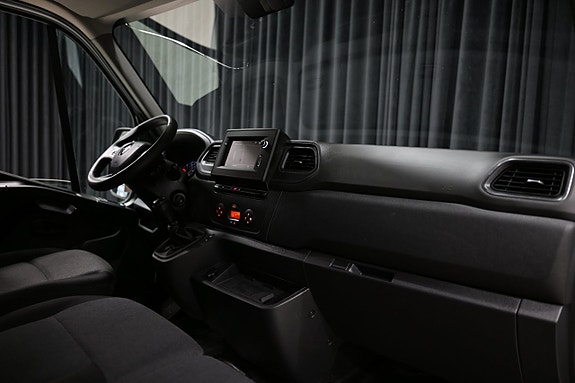 Renault Master 23 of 24