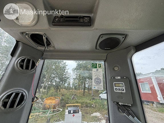 Bandgrävare Volvo ECR58 14 of 27