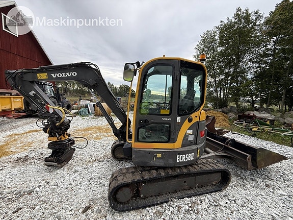 Bandgrävare Volvo ECR58 2 of 27