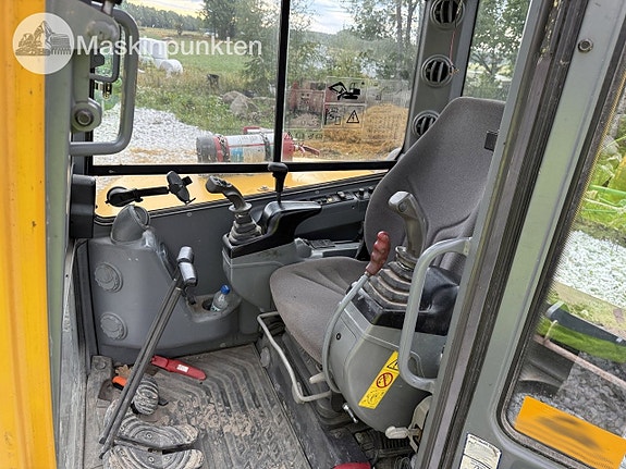 Bandgrävare Volvo ECR58 11 of 27