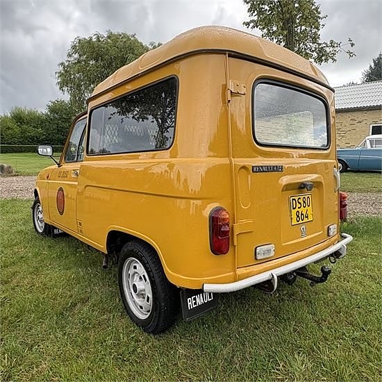 Renault VAN 4 3 of 17