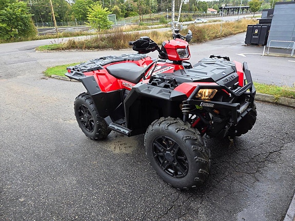 Polaris XP 1000 2 of 5