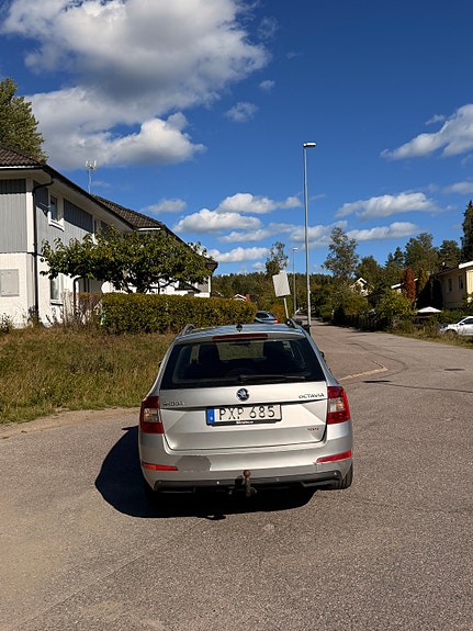 Skoda Octavia 4 of 7