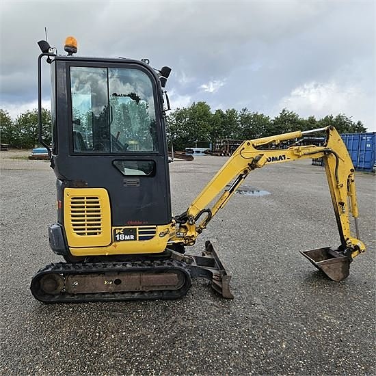 Komatsu PC18 MR-2 - Minigravemaskine / mini excavator 1,8 to 6 of 30