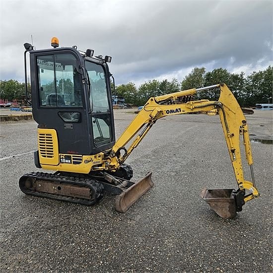 Komatsu PC18 MR-2 - Minigravemaskine / mini excavator 1,8 to 7 of 30