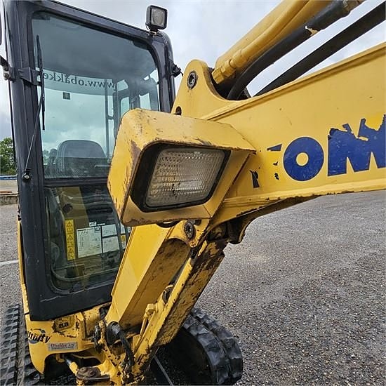 Komatsu PC18 MR-2 - Minigravemaskine / mini excavator 1,8 to 28 of 30
