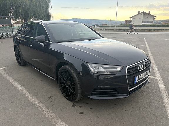 Audi A4 3 of 8