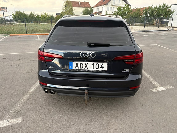Audi A4 4 of 8