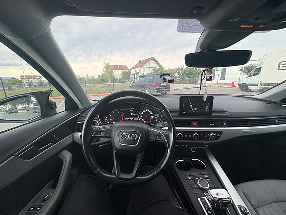 Audi A4 7 of 8
