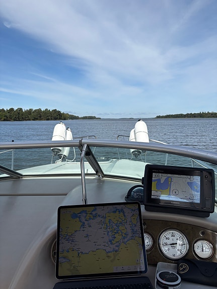 Sea Ray 260 2001 säljes till höstpris 4 of 13