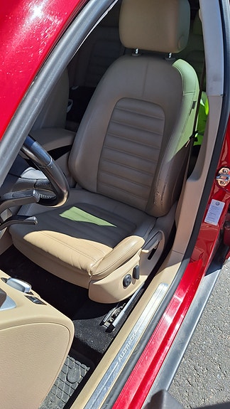 Volkswagen Passat Alltrack 8 of 15