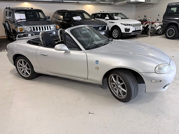 Mazda MX-5 2 of 11
