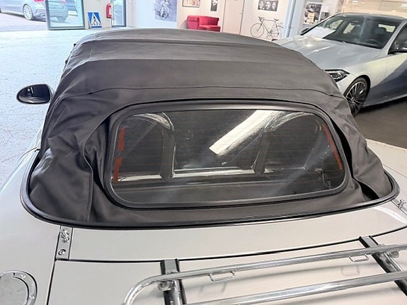 Mazda MX-5 10 of 11