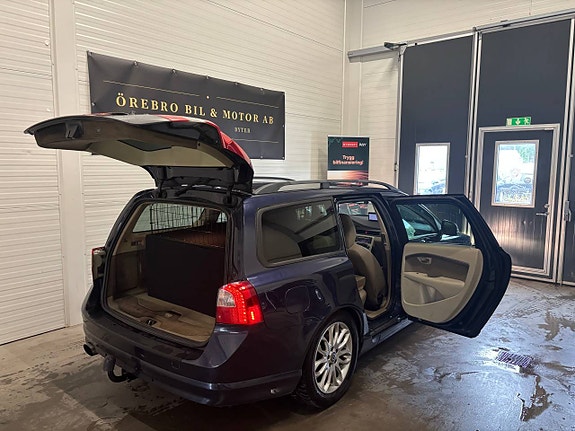 Volvo V70 5 of 9