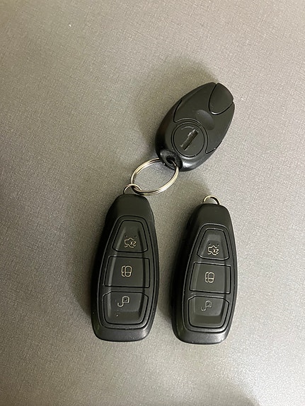 Ford S-MAX 8 of 10