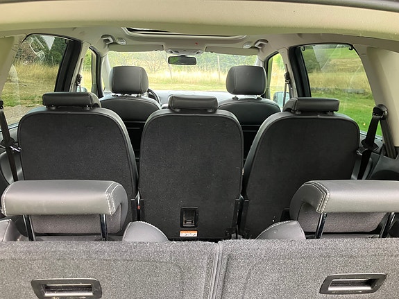 Ford S-MAX 3 of 10