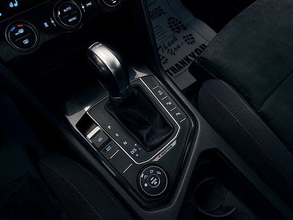 Volkswagen Tiguan 14 of 24