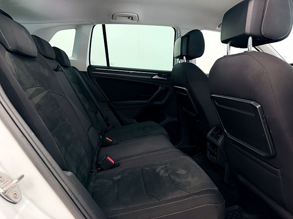 Volkswagen Tiguan 9 of 24