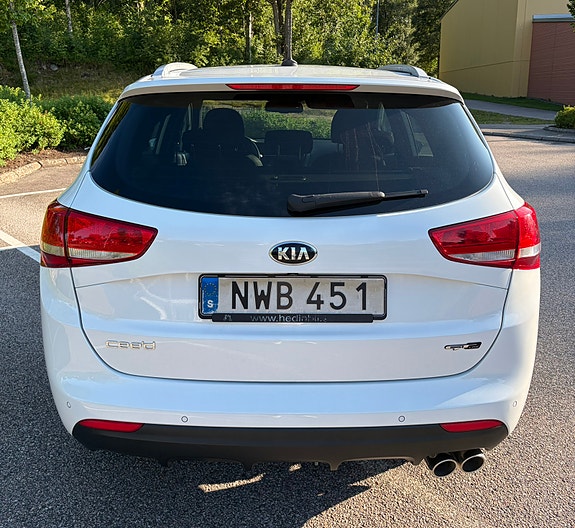 Kia Ceed 4 of 10