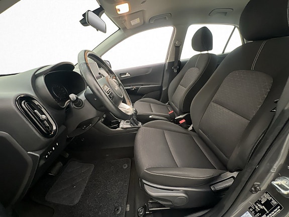 Kia Picanto 9 of 29