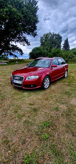 Audi A4 3 of 7