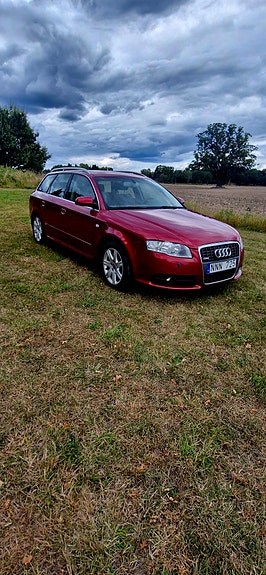 Audi A4 2 of 7