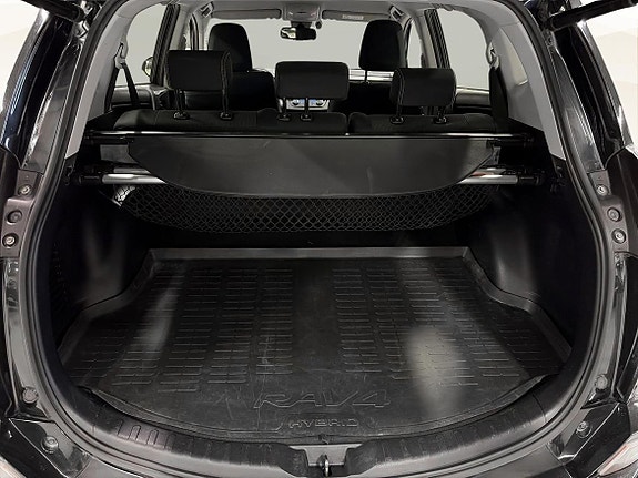 Toyota RAV4 13 of 19