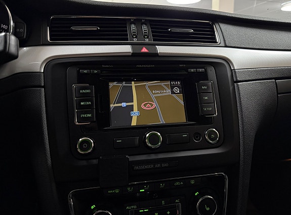 Skoda Superb 16 of 19